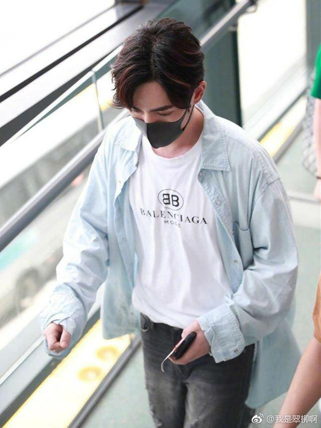 居老师朱一龙最新消息,朱一龙居老师