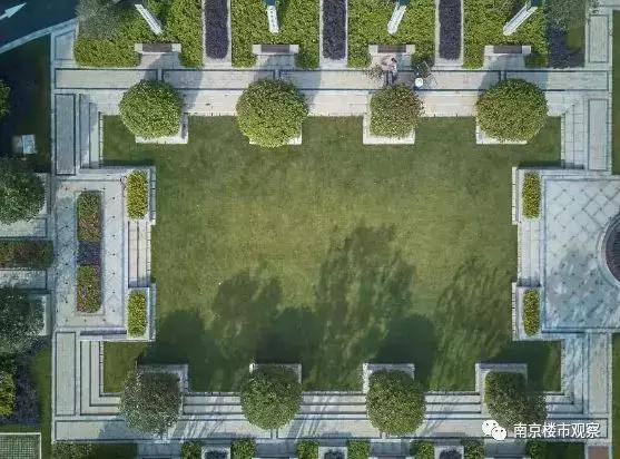 10盘迎来交付大考，实景谍照流出！这品质…