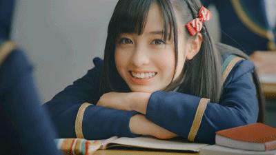 吴宣仪和杨超越戴美瞳,杨超越戴美瞳技巧