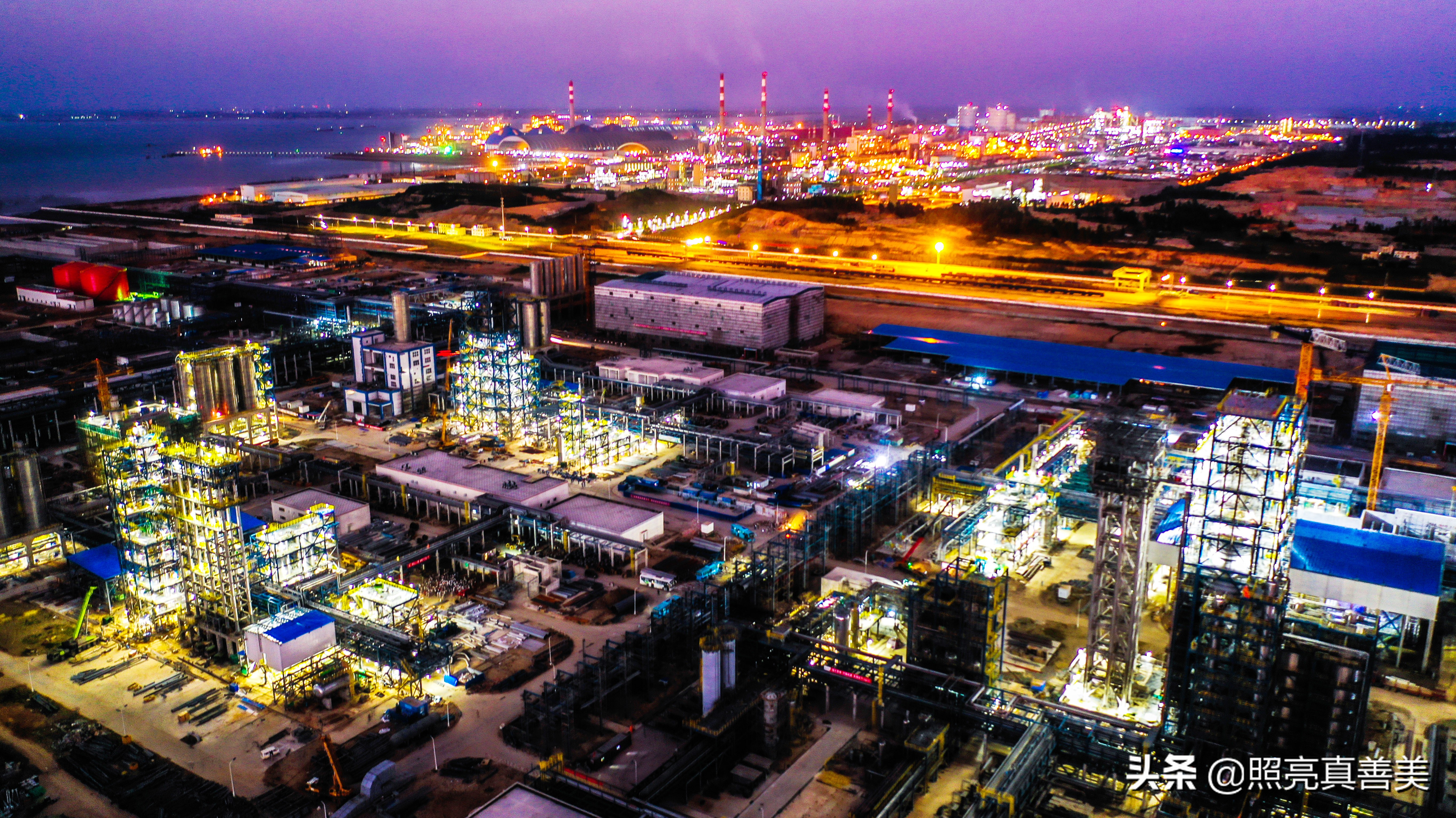 建区35年，湛江经开区从荒滩海岛到现代化大工业新城