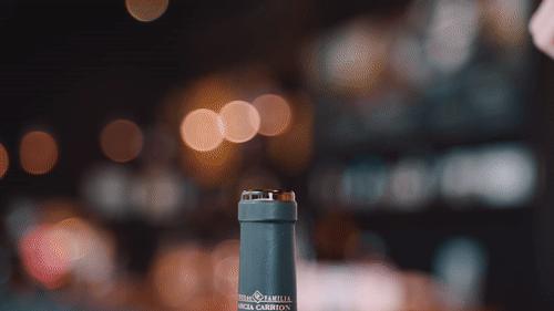 喝红酒醒酒好慢,春节一定用到的开红酒妙招