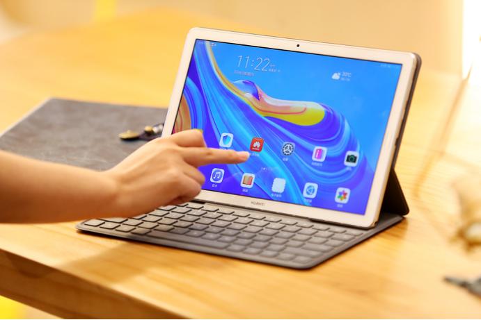 华为平板m6全面介绍,华为matepadpro12.6和10.8区别