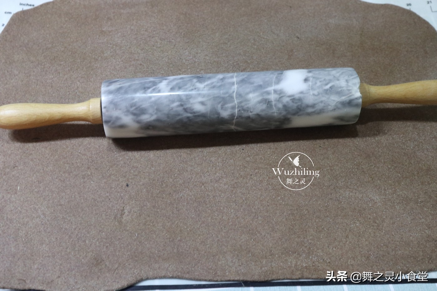 馒头最下一层老是蒸成死面,馒头总是蒸死什么原因