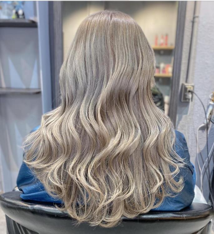 韩国比较流行的发色,韩国发色温柔显白不漂染