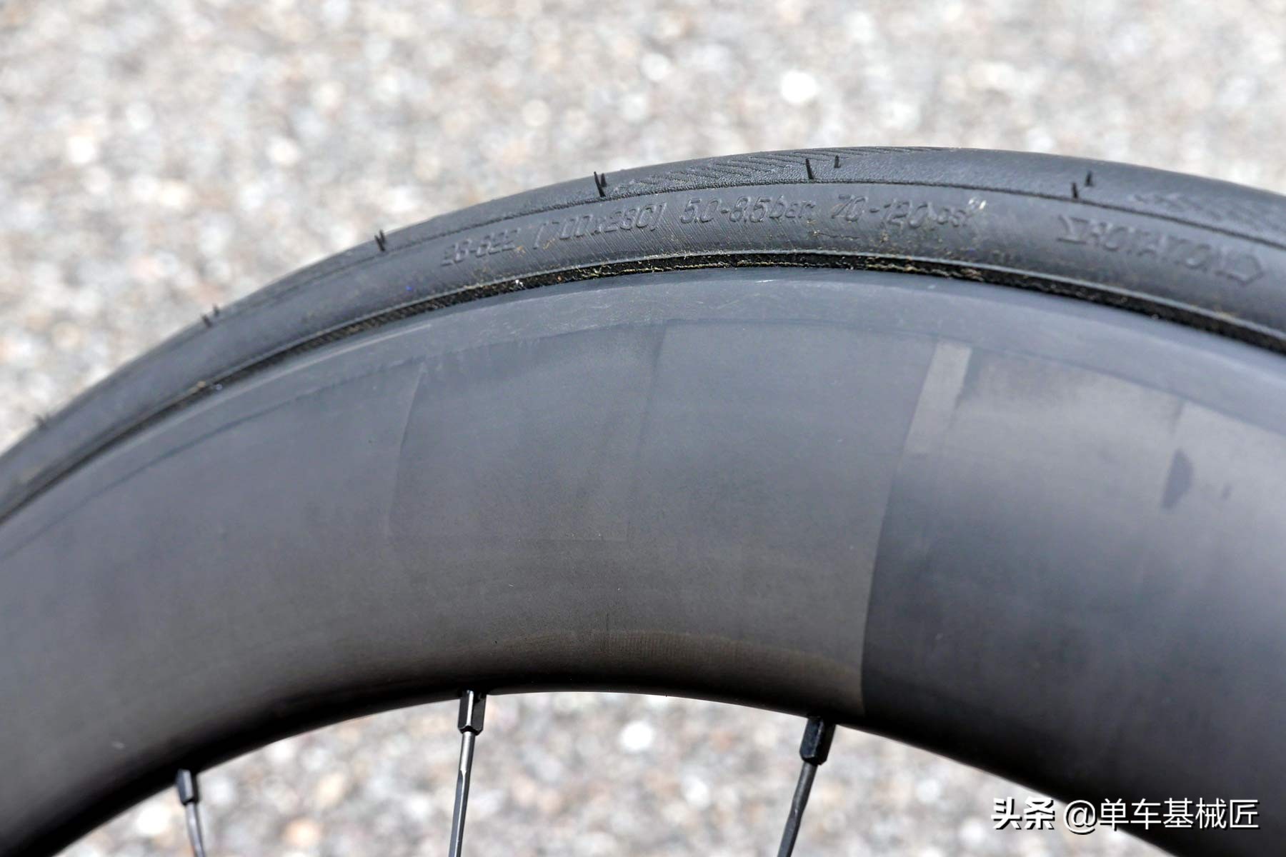 公路车轮胎减重效果,公路车减重好处坏处