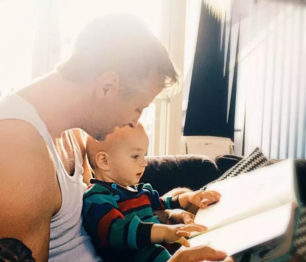 浅谈如何培养孩子的深度阅读,怎样培养一个爱阅读的孩子