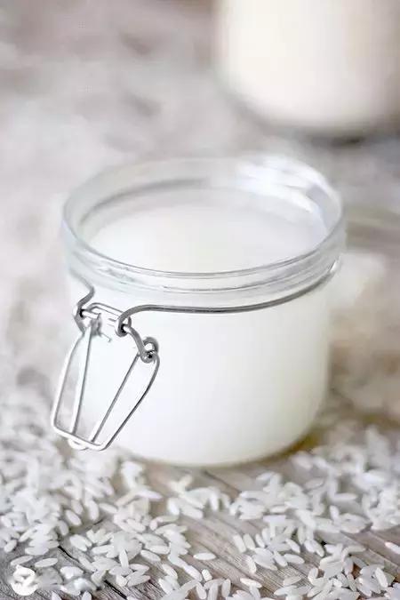 衣服被橘子汁弄脏了怎么办,新衣服沾上果汁怎么办