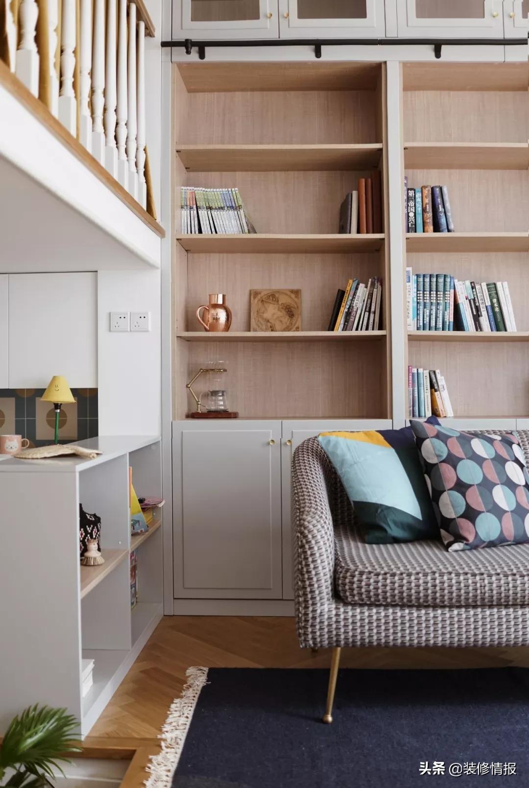 她买下32㎡上海老旧学区房，为女儿打造小桃园还有20㎡舒适大庭院