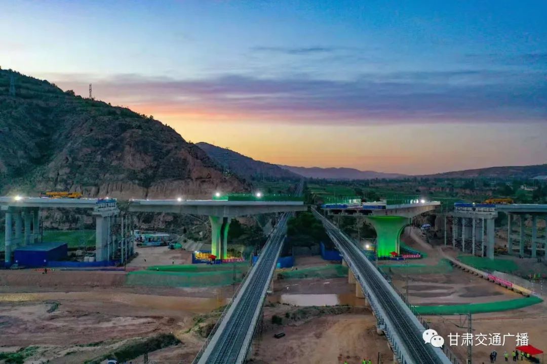 甘肃连霍高速复线最新消息,甘肃高速公路通车最新消息