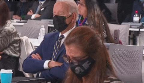 拜登在发布会上说要睡了,拜登又睡着了