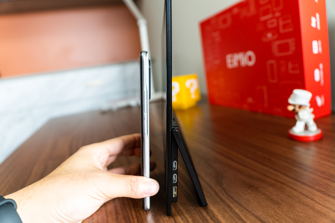 eimio便携显示器,eimio便携显示器m15b怎么充电