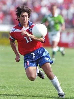 足球记忆皇家马德里,足球记忆纪录片小罗