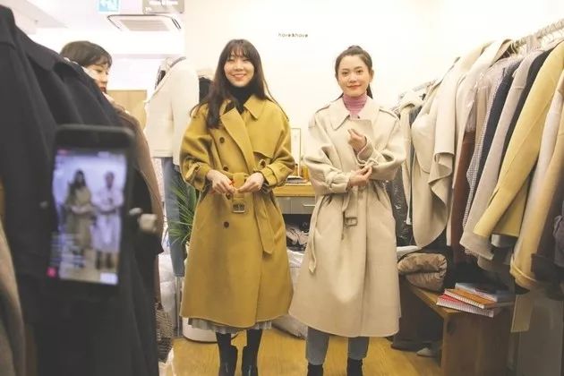 versace的创始人被枪杀,versace发生了什么