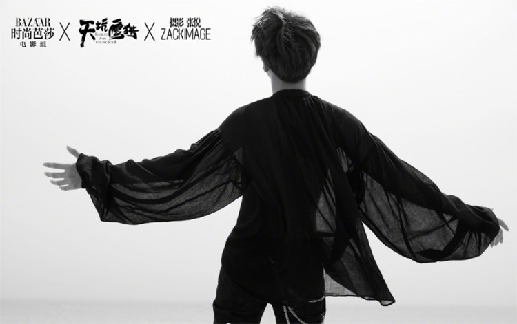 男小腰精,被称为小妖精的男星