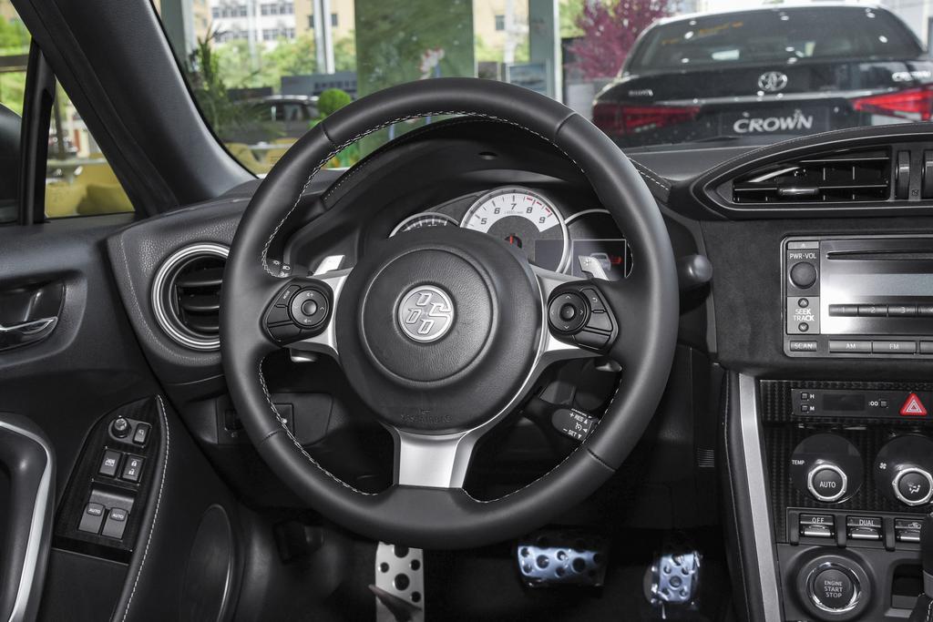 丰田86什么配置最好,丰田86最新款配置