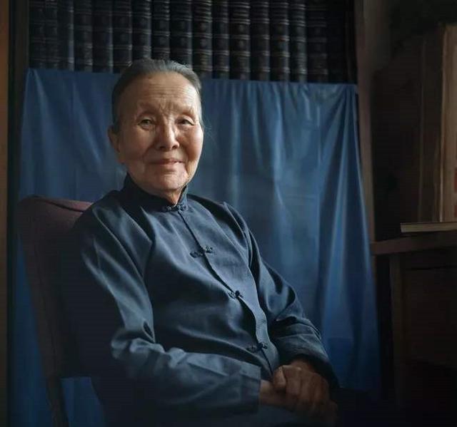 近代被尊称为先生的8位女性，大都活跃在文艺界，你知道几个？