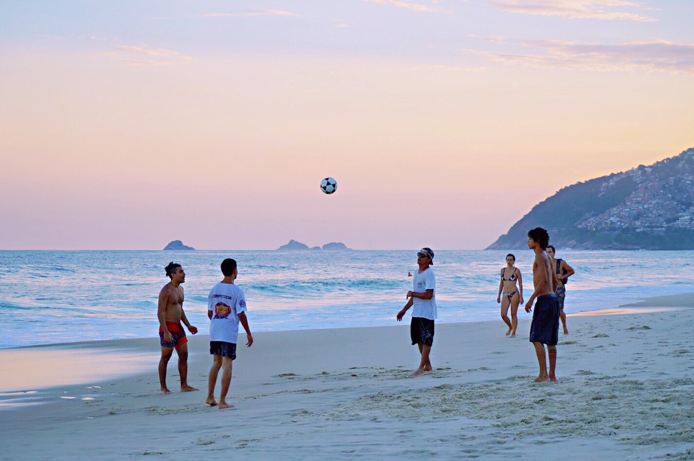 阿拉蕾探险,阿拉蕾宇宙大冒险