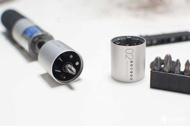 DIY搞机必备工具——WOWSTICKSD螺丝刀套装