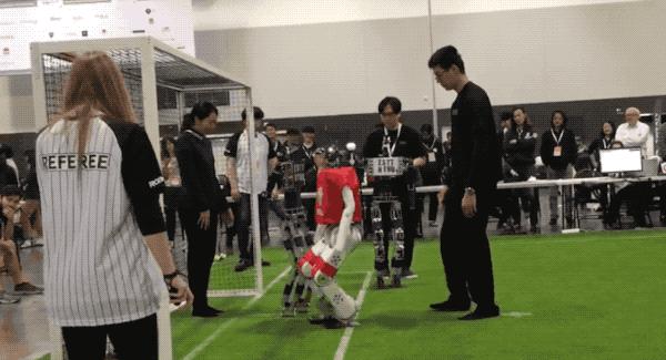 与清华联手勇闯机器人世界杯！成立7年这家AI独角兽实现技术进球