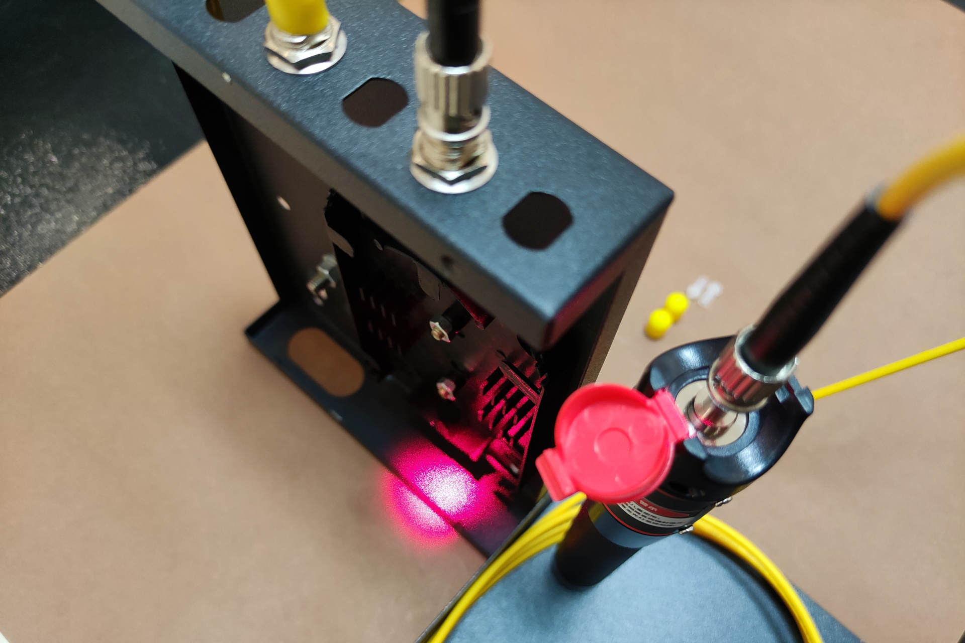 st光纤跳线的作用,ST光纤跳线