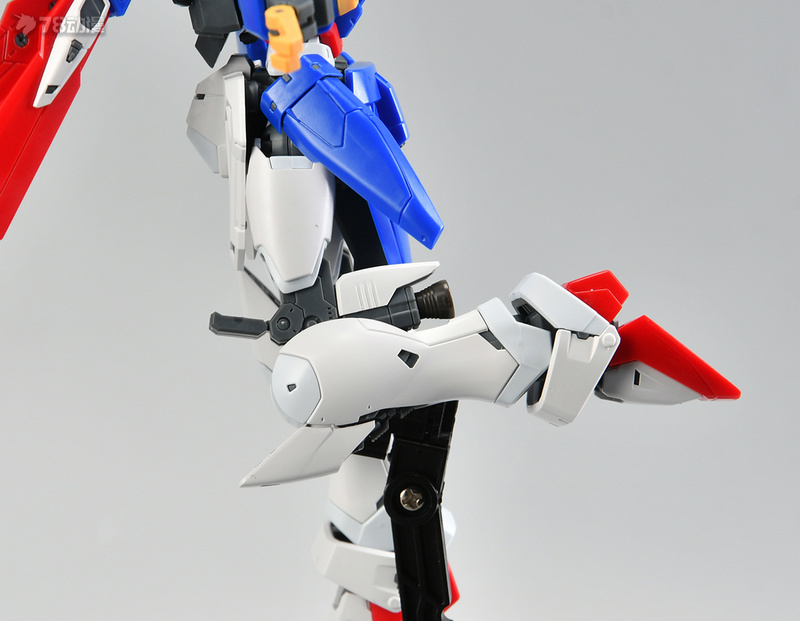 万代高达rgrx78-2,万代rg飞翼零式高达