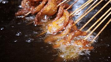 乐山，一座你不胖都对不起的城市