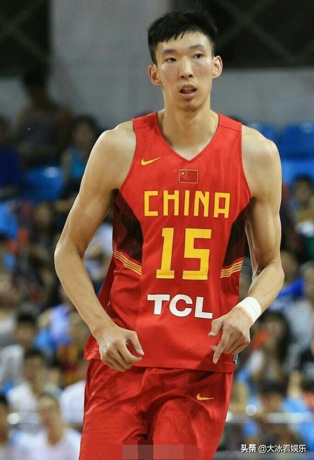 男足男篮男排差距有多大,中国男篮和女排工资