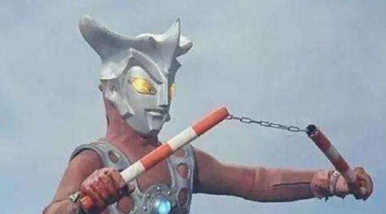 雷欧奥特曼格斗王,雷欧奥特曼为什么叫做格斗王