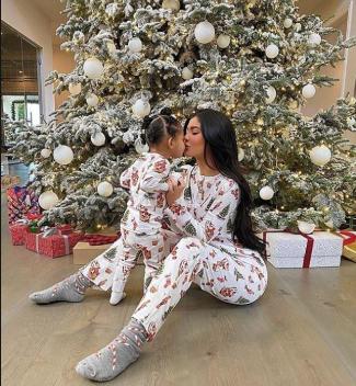 卡戴珊家族凯莉,凯莉成为卡戴珊家族最有钱的