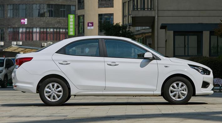 现代瑞纳和羚羊和奥拓哪个好,新一代现代瑞纳图片和价格