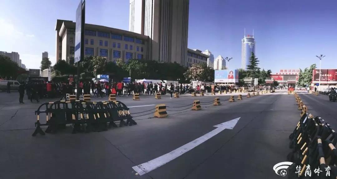 陕西省体育场座椅改造,陕西体育场看台座椅