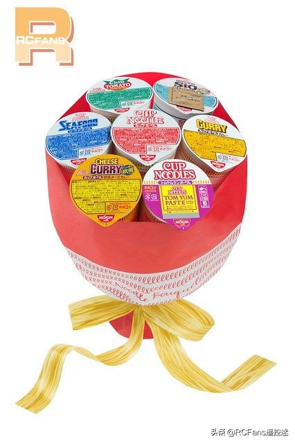 杯面四驱车谜肉魔术方块？