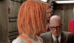 能被称“最美女战神”，可不只是她打了15年丧尸