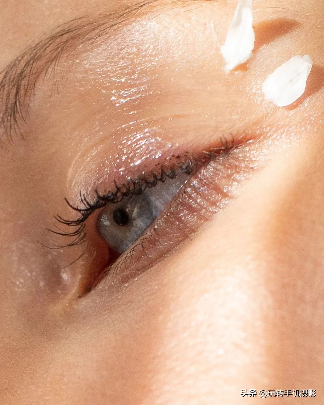 为什么有些人的照片很有质感,全身照片用什么拍出高级感