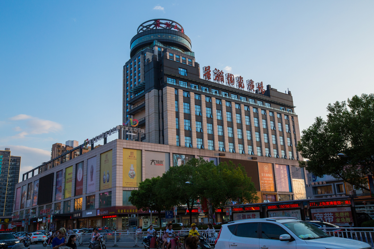 景德镇旅游攻略陶瓷最便宜,景德镇旅游在哪里买瓷器