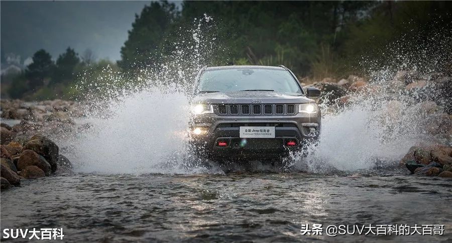 15款jeep指南者新车多少钱,15jeep指南者2.0落地多少