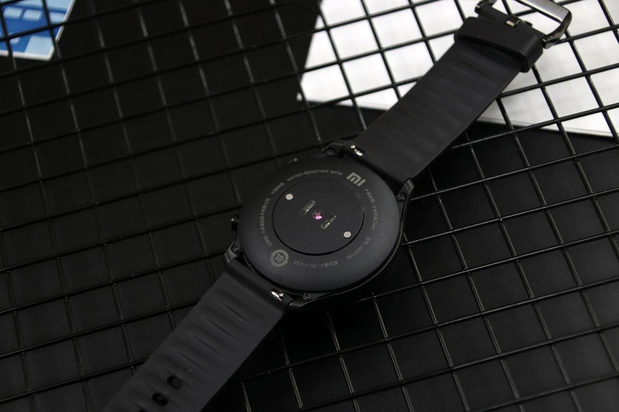 小米智能手表color标准版测评,智能手表小米color2优缺点