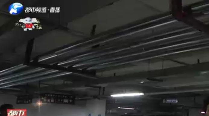 事还没说拿个锤？郑州和昌悦澜北苑小区物业打业主？业主：黑社会！