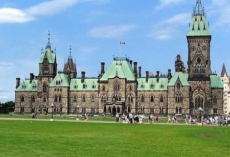 金斯顿大学硕士专业介绍,金斯顿大学艺术学院世界排名