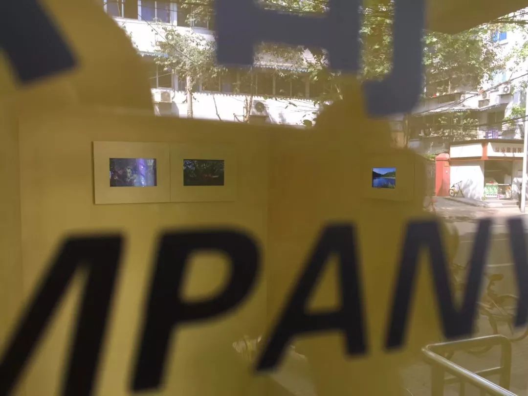 花椒、蛋烘糕和肉桂，对头，这里是咖啡店