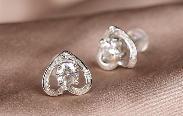 尼泊尔金矿骗局,尼泊尔莫桑钻靠谱吗