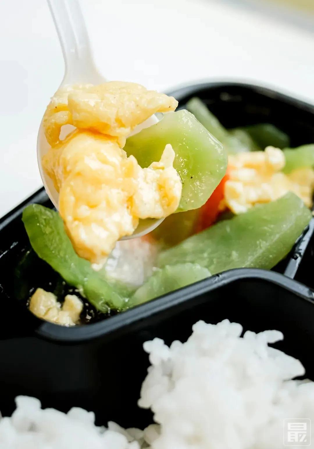 便利蜂50元能买什么吃的,50元在苏州可以吃多少美食