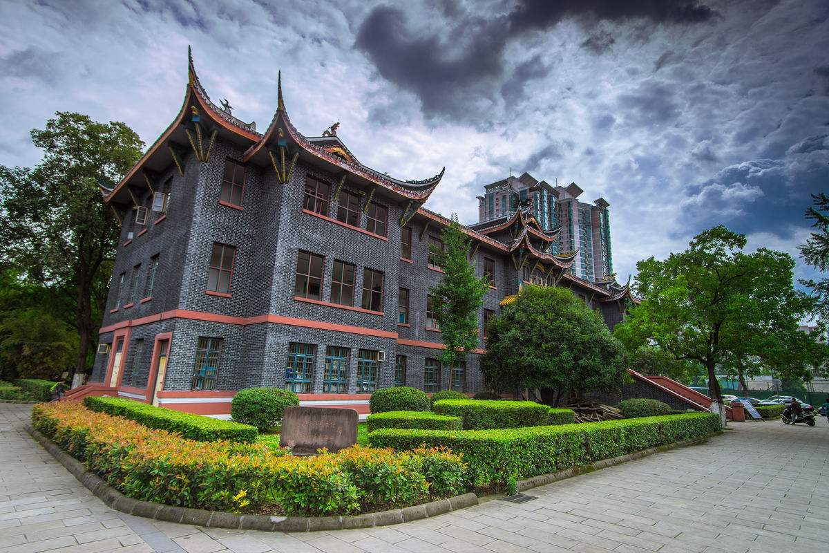 四川大学被美国列入黑名单的原因,四川大学口腔科国外认可