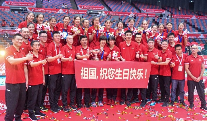 太搞笑！仍在夜郎自大鼓吹全华班，干脆留起辫子去读子曰诗云吧！