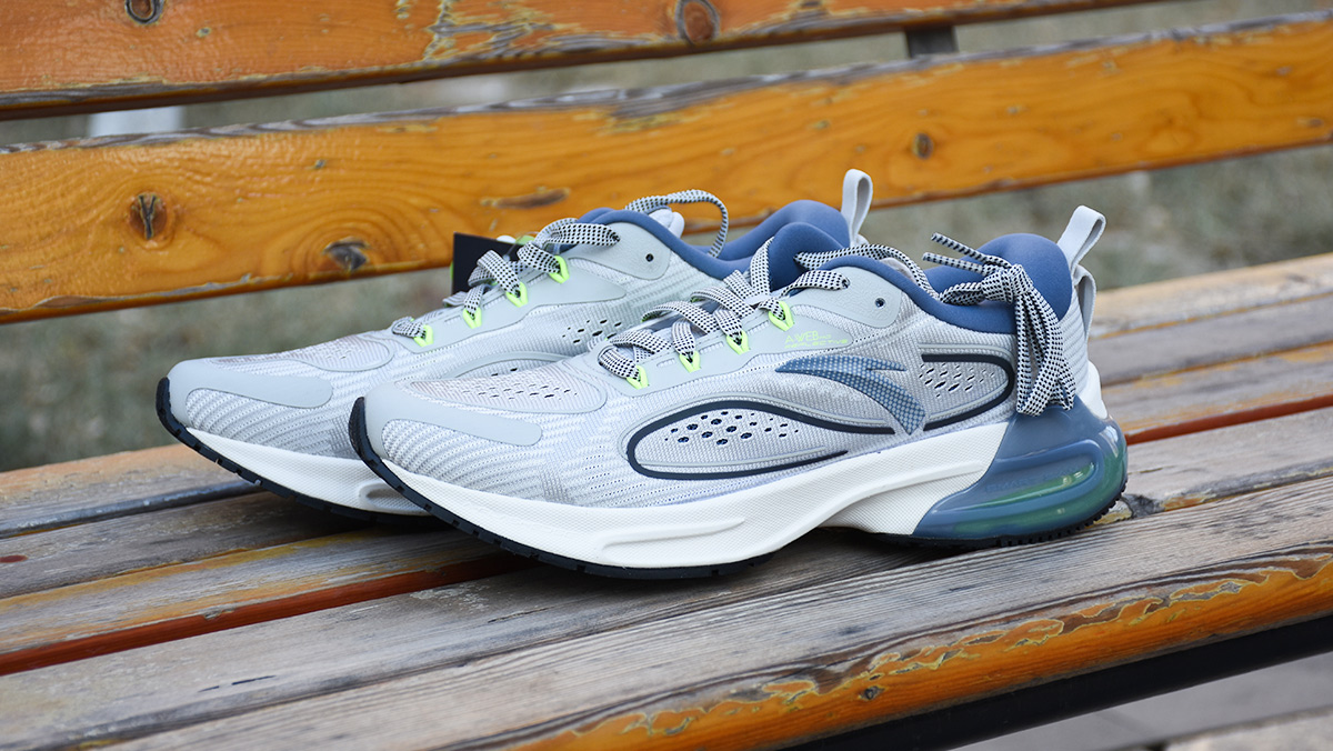 黑科技跑鞋,安踏缓震跑鞋测评