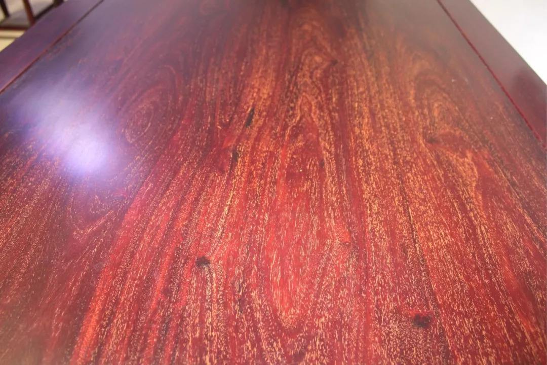 红木大百科-探寻神秘的非洲小叶紫檀（染料紫檀）