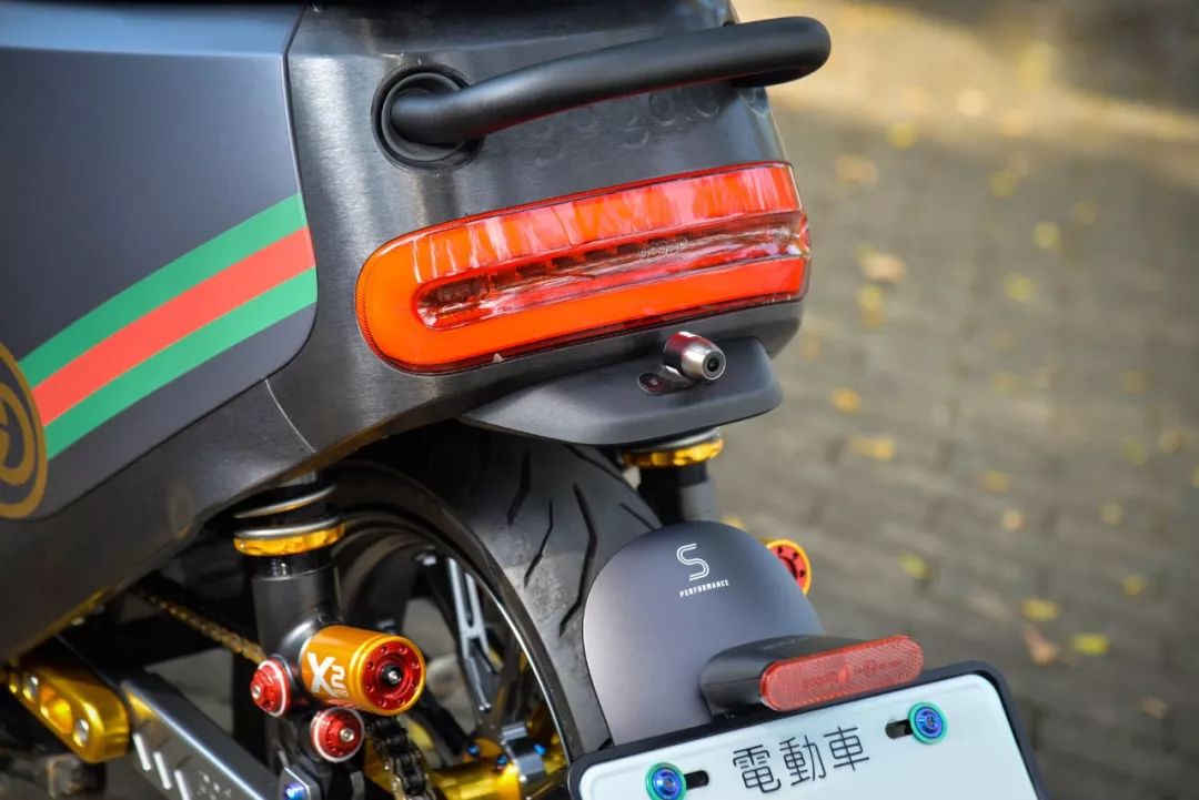 gucci改造手拿包,gucci改款男包