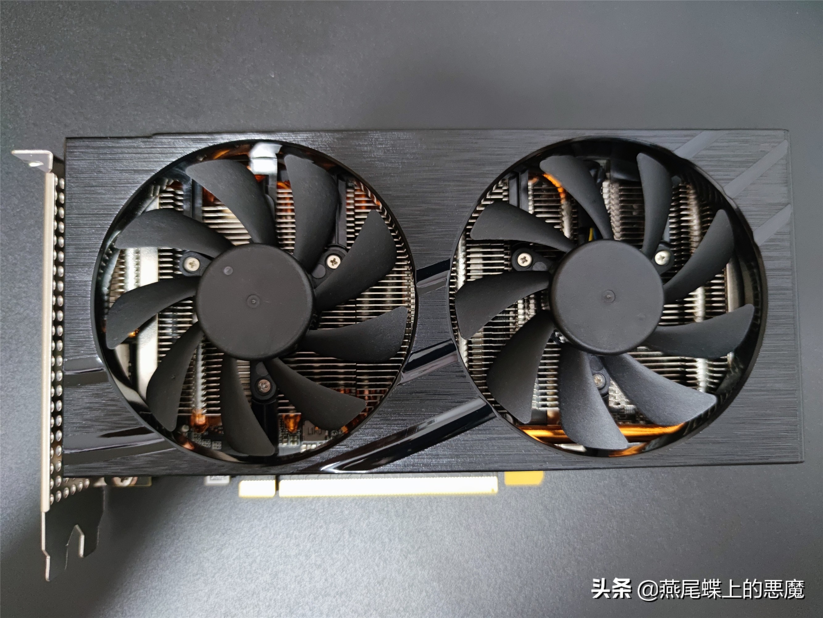 真的不像品牌机,拯救者刃90002020款全方位评测