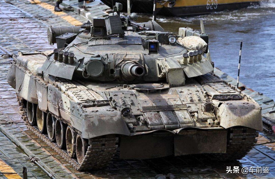 中国99式主战坦克还用柴油机吗,坦克柴油机能换成燃气轮机吗