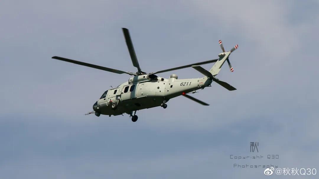 中国列装了多少架直20,075两栖攻击舰直20